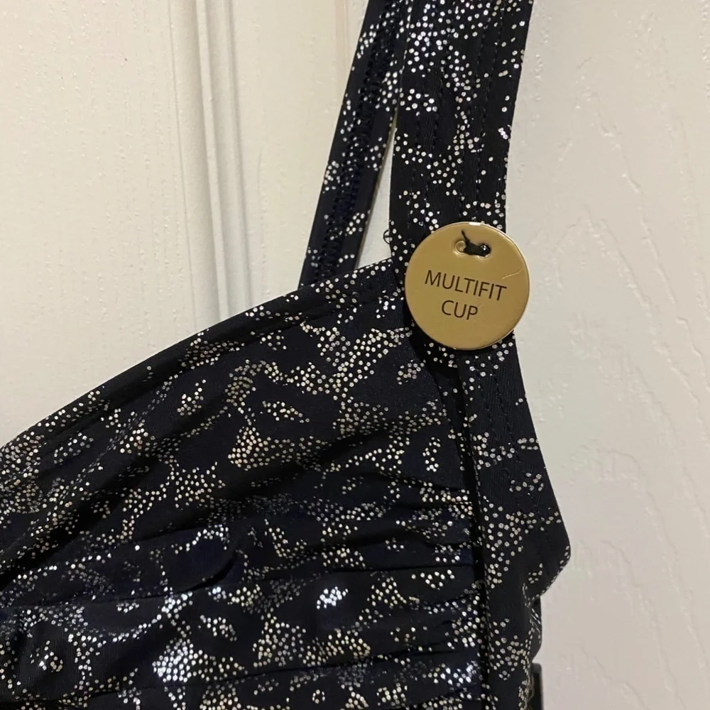 Niptuck- One Piece Swimsuit-Multi Fit cup- Silver Metallic Leopard Print- Size 4 - Picture 3 of 10